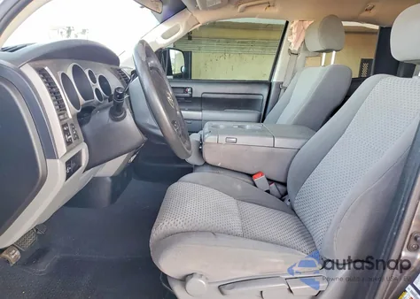 2013 Toyota Tundra Double Cab Sr5 из США, поврежденный, VIN 5TFRY5F16DX135011